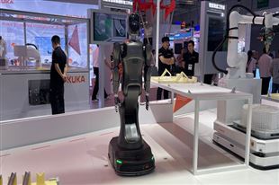 全球首款人形通用仓储机器人正式发布