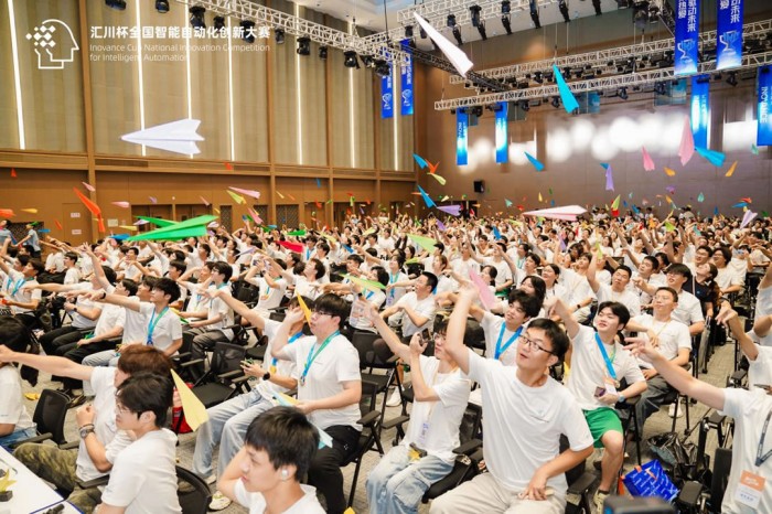 第三屆“匯川杯”總決賽暨大學生智能裝備創新作品展圓滿收官！