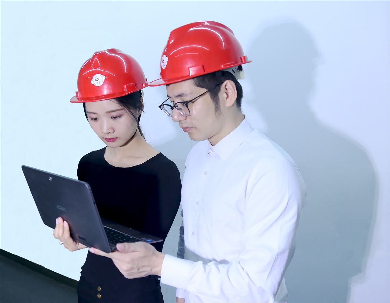 四方光電2025年度凈利潤1.32億元 同比增長17.49%